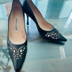 Manolo Blahnik pumps 38.5 with laser cut detail